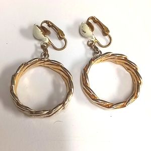 Vintage Goldtone Dangle Earrings
